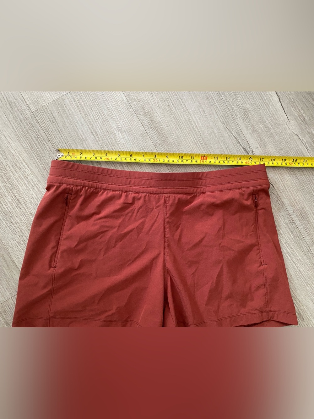 KUHL FREEFLEX Shorts Red 4-Inch Inseam Hiking Walking Gorpcore Travel - Sz L - Picture 6 of 8
